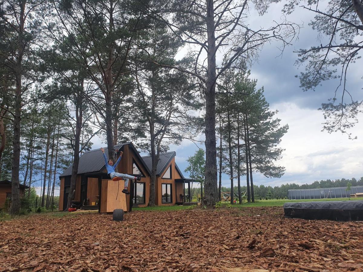 Domki Letniskowe Lesne Spa Borsk Nad Jeziorem Wdzydzkim Basen Sauna Balia Bagian luar foto